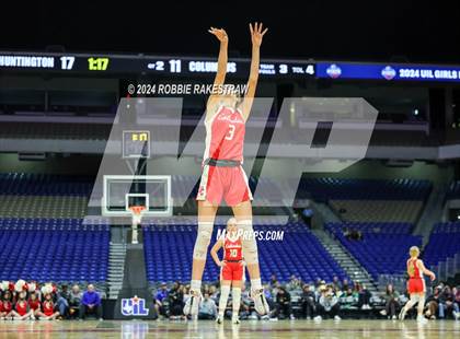 Thumbnail 1 in Huntington vs. Columbus (UIL 3A Basketball Semifinal) photogallery.