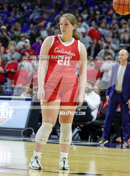 Thumbnail 3 in Huntington vs. Columbus (UIL 3A Basketball Semifinal) photogallery.