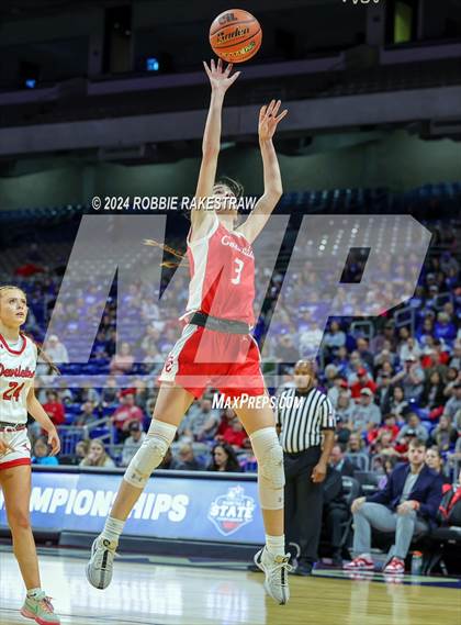 Thumbnail 1 in Huntington vs. Columbus (UIL 3A Basketball Semifinal) photogallery.