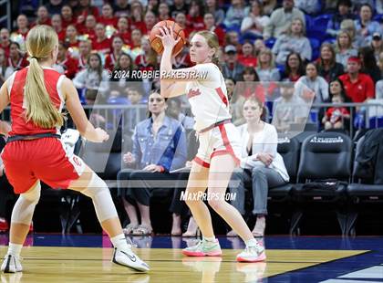 Thumbnail 3 in Huntington vs. Columbus (UIL 3A Basketball Semifinal) photogallery.