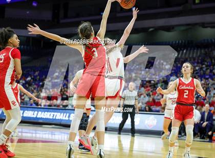 Thumbnail 1 in Huntington vs. Columbus (UIL 3A Basketball Semifinal) photogallery.
