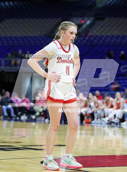 Thumbnail 2 in Huntington vs. Columbus (UIL 3A Basketball Semifinal) photogallery.