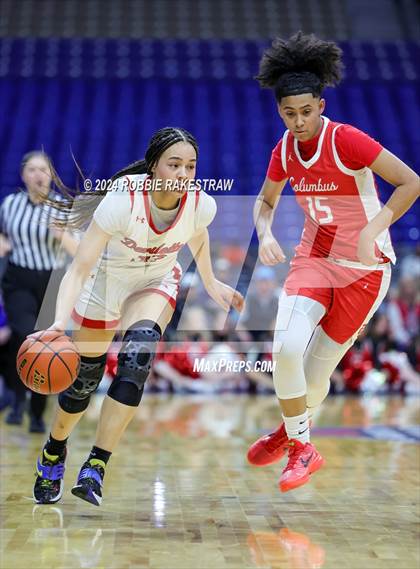 Thumbnail 1 in Huntington vs. Columbus (UIL 3A Basketball Semifinal) photogallery.