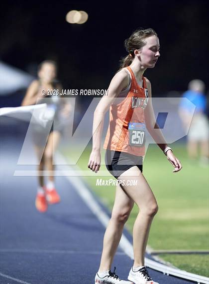 Thumbnail 1 in FHSAA Class 3A Final (3200m) photogallery.