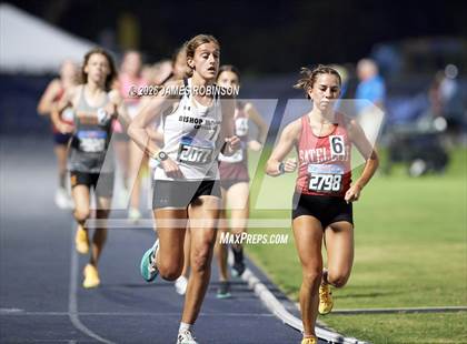 Thumbnail 3 in FHSAA Class 3A Final (3200m) photogallery.