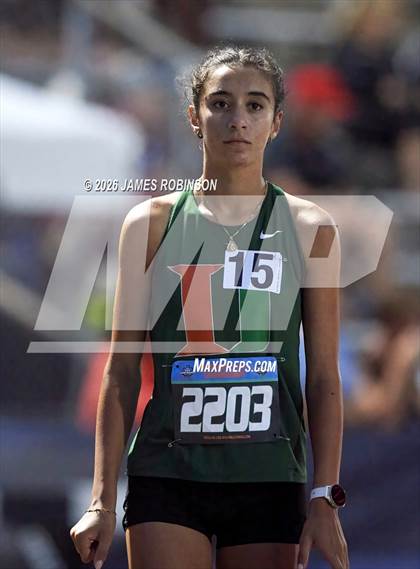 Thumbnail 1 in FHSAA Class 3A Final (3200m) photogallery.