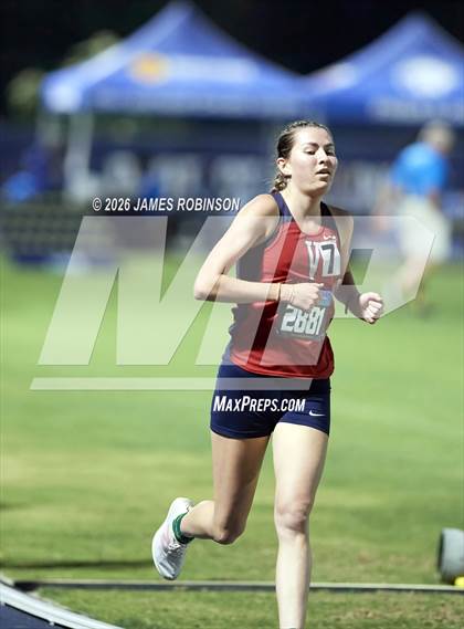 Thumbnail 3 in FHSAA Class 3A Final (3200m) photogallery.