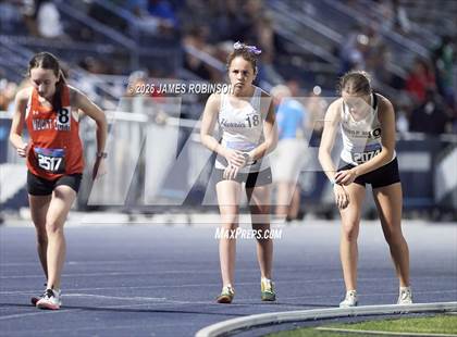 Thumbnail 3 in FHSAA Class 3A Final (3200m) photogallery.