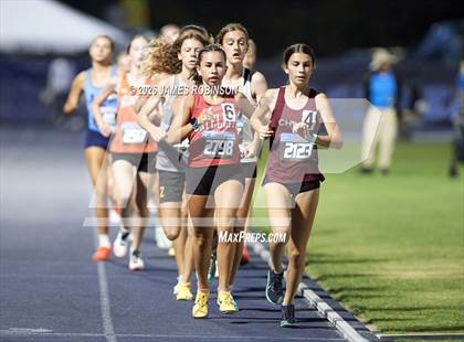 Thumbnail 1 in FHSAA Class 3A Final (3200m) photogallery.