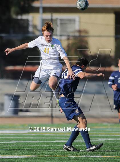 Thumbnail 2 in Notre Dame (SO) vs Royal (Valley Kick off Classic) photogallery.
