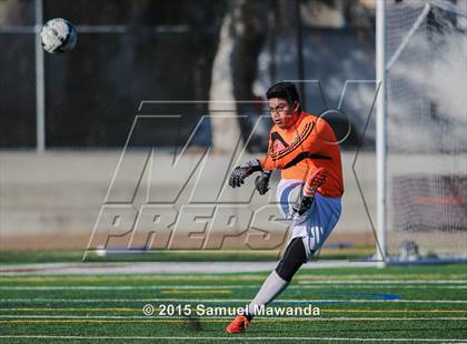 Thumbnail 1 in Notre Dame (SO) vs Royal (Valley Kick off Classic) photogallery.