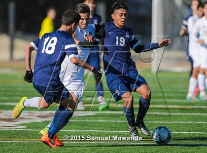 Thumbnail 2 in Notre Dame (SO) vs Royal (Valley Kick off Classic) photogallery.