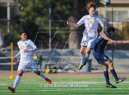 Thumbnail 2 in Notre Dame (SO) vs Royal (Valley Kick off Classic) photogallery.