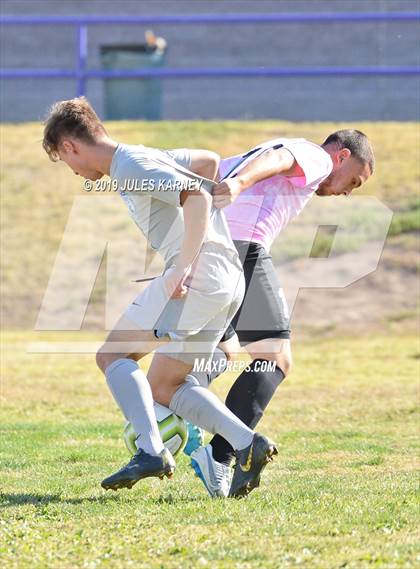 Thumbnail 2 in Durango vs Green Valley photogallery.