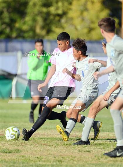 Thumbnail 1 in Durango vs Green Valley photogallery.