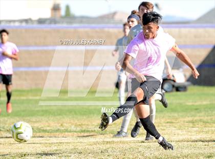 Thumbnail 2 in Durango vs Green Valley photogallery.