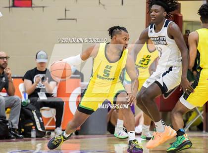 Thumbnail 2 in AZ Compass Prep vs Dream City Christian (Hoophall West Tournament) photogallery.