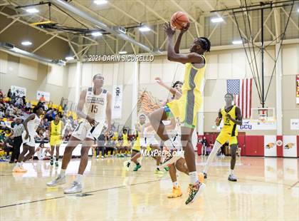 Thumbnail 1 in AZ Compass Prep vs Dream City Christian (Hoophall West Tournament) photogallery.