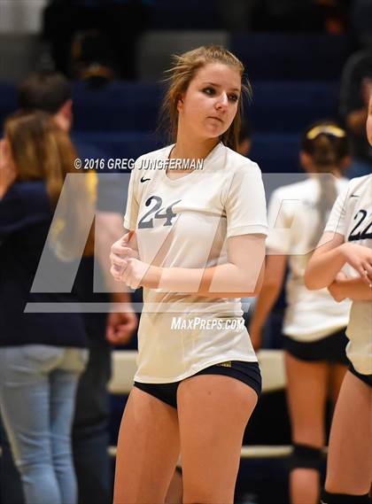 Thumbnail 2 in Marin Catholic vs. Alhambra (CIF NCS D3 Semi-Finals) photogallery.