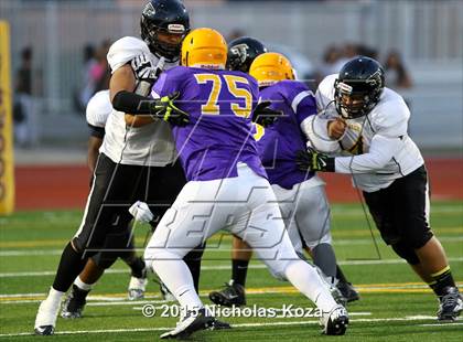 Thumbnail 1 in Lynwood vs. Firebaugh (Lynwood City Classic) photogallery.