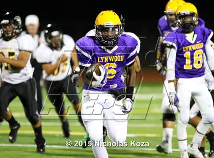 Thumbnail 3 in Lynwood vs. Firebaugh (Lynwood City Classic) photogallery.