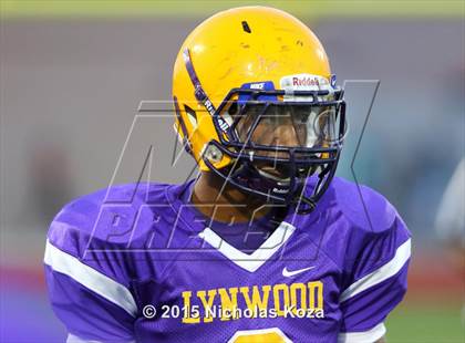 Thumbnail 3 in Lynwood vs. Firebaugh (Lynwood City Classic) photogallery.