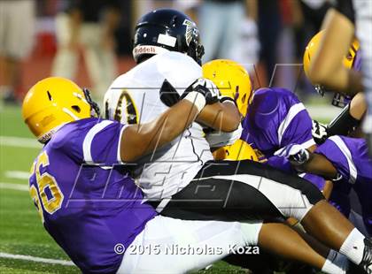 Thumbnail 1 in Lynwood vs. Firebaugh (Lynwood City Classic) photogallery.
