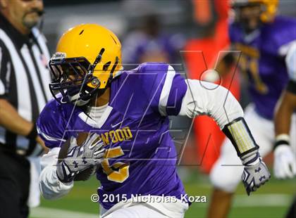 Thumbnail 3 in Lynwood vs. Firebaugh (Lynwood City Classic) photogallery.