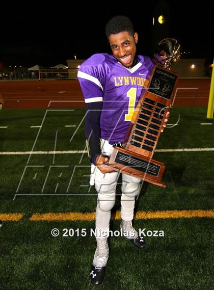 Thumbnail 3 in Lynwood vs. Firebaugh (Lynwood City Classic) photogallery.