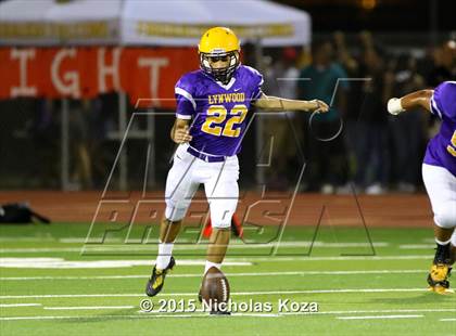 Thumbnail 2 in Lynwood vs. Firebaugh (Lynwood City Classic) photogallery.