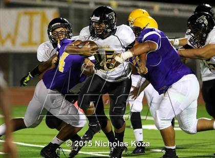 Thumbnail 2 in Lynwood vs. Firebaugh (Lynwood City Classic) photogallery.