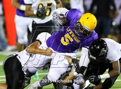 Thumbnail 1 in Lynwood vs. Firebaugh (Lynwood City Classic) photogallery.