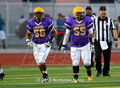 Thumbnail 1 in Lynwood vs. Firebaugh (Lynwood City Classic) photogallery.