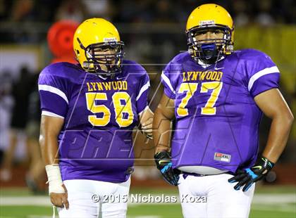 Thumbnail 2 in Lynwood vs. Firebaugh (Lynwood City Classic) photogallery.