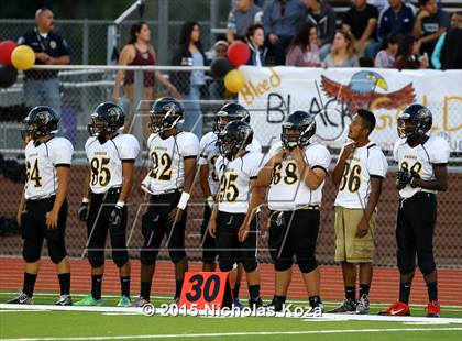 Thumbnail 1 in Lynwood vs. Firebaugh (Lynwood City Classic) photogallery.