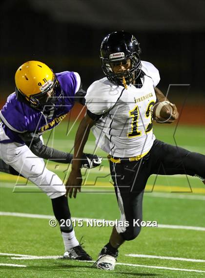 Thumbnail 3 in Lynwood vs. Firebaugh (Lynwood City Classic) photogallery.