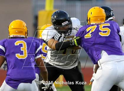 Thumbnail 2 in Lynwood vs. Firebaugh (Lynwood City Classic) photogallery.