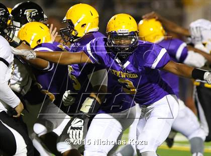Thumbnail 1 in Lynwood vs. Firebaugh (Lynwood City Classic) photogallery.