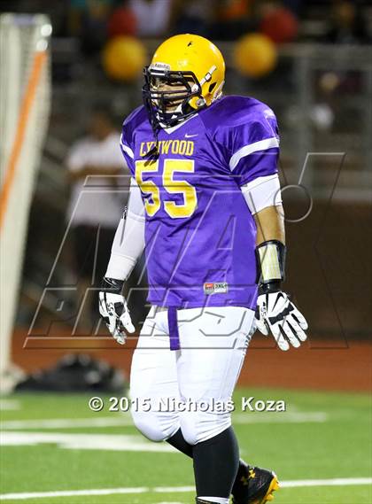 Thumbnail 1 in Lynwood vs. Firebaugh (Lynwood City Classic) photogallery.