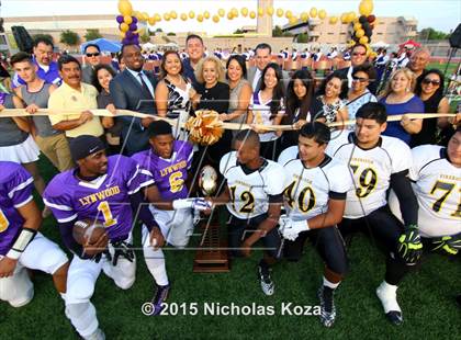 Thumbnail 2 in Lynwood vs. Firebaugh (Lynwood City Classic) photogallery.