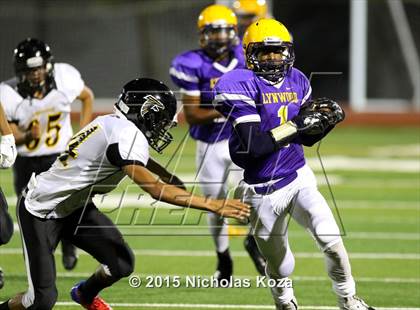 Thumbnail 1 in Lynwood vs. Firebaugh (Lynwood City Classic) photogallery.