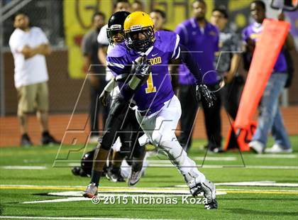 Thumbnail 1 in Lynwood vs. Firebaugh (Lynwood City Classic) photogallery.