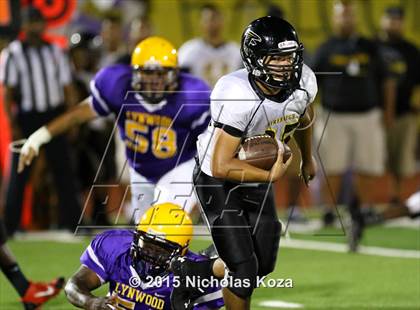 Thumbnail 1 in Lynwood vs. Firebaugh (Lynwood City Classic) photogallery.
