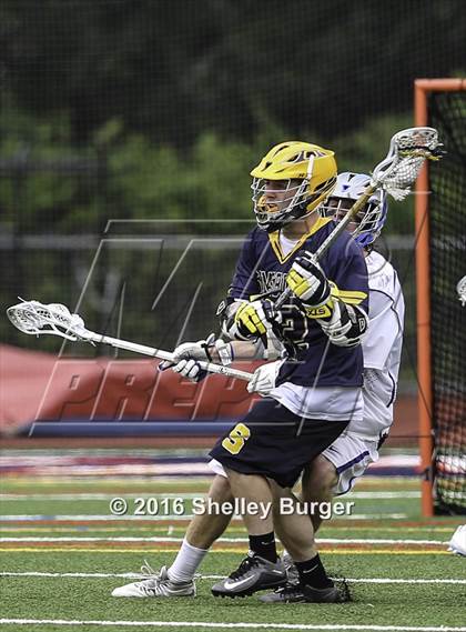 Thumbnail 3 in Darien vs. Simsbury (CIAC Class L Final) photogallery.