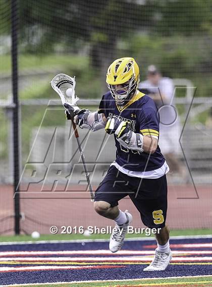 Thumbnail 1 in Darien vs. Simsbury (CIAC Class L Final) photogallery.