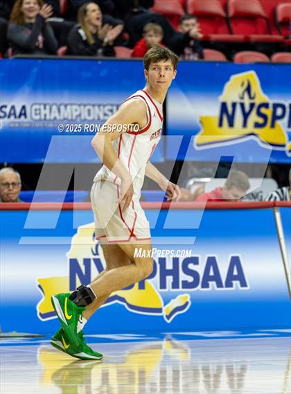 Thumbnail 2 in Mount Sinai vs Glens Falls (NYSPHSAA Class A Championship) photogallery.