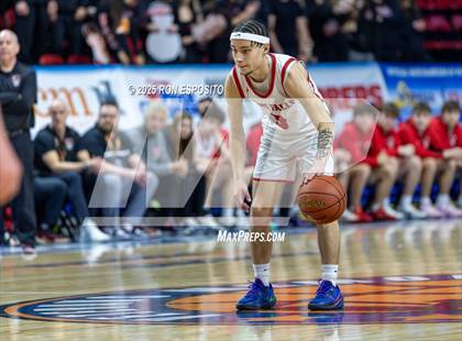 Thumbnail 3 in Mount Sinai vs Glens Falls (NYSPHSAA Class A Championship) photogallery.