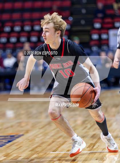 Thumbnail 2 in Mount Sinai vs Glens Falls (NYSPHSAA Class A Championship) photogallery.