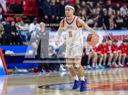 Thumbnail 2 in Mount Sinai vs Glens Falls (NYSPHSAA Class A Championship) photogallery.