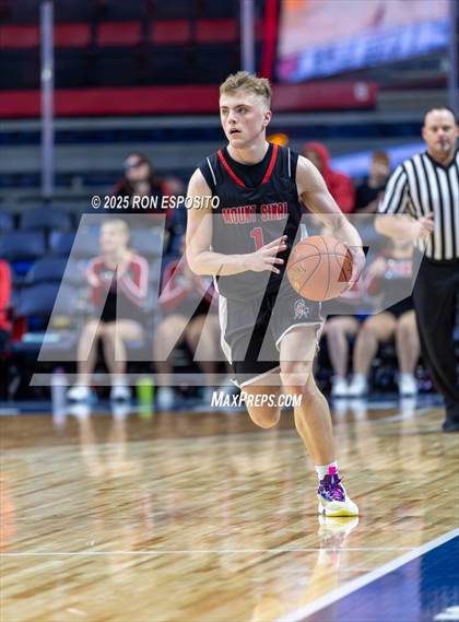 Thumbnail 2 in Mount Sinai vs Glens Falls (NYSPHSAA Class A Championship) photogallery.